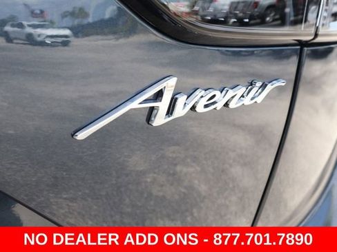 New 2026 Buick Envision Avenir image 9