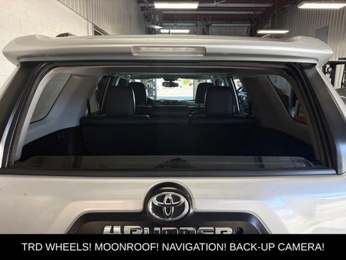 Used 2015 Toyota 4Runner Trail Premium AWD/4WD image 7