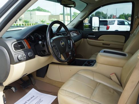 Used 2007 Chevrolet Silverado 2500 LTZ AWD/4WD image 10