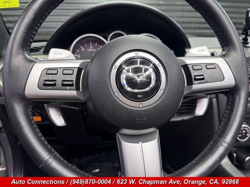 Used 2011 MAZDA MX-5 Miata Grand Touring w/ Premium Pkg RWD image 17