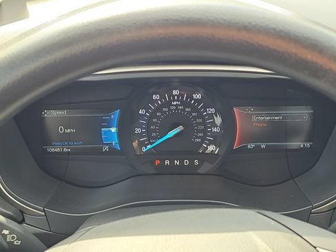 Certified 2018 Ford Fusion SE w/ Fusion SE Technology Package FWD image 15