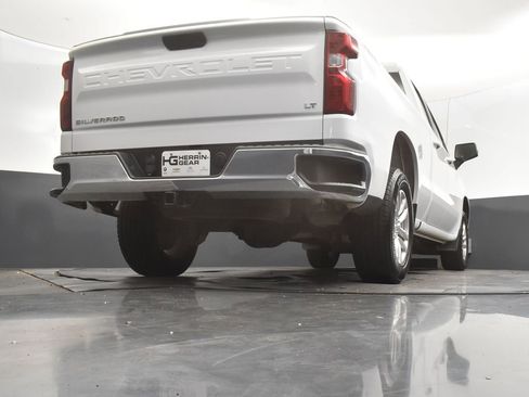 Used 2022 Chevrolet Silverado 1500 LT image 36