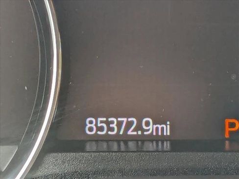 Used 2020 Ford F250 Lariat w/ Lariat Value Package image 11