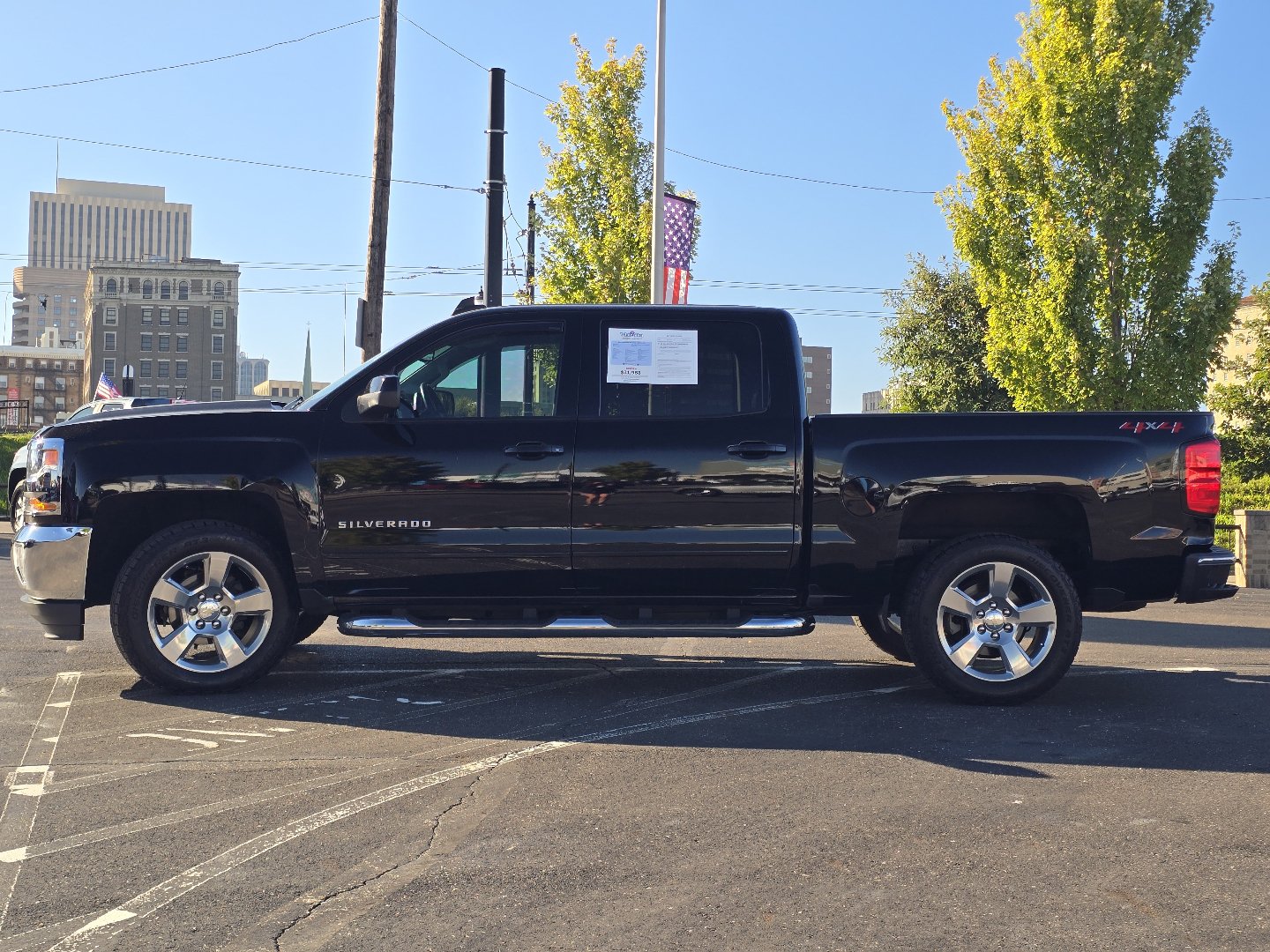 Certified 2018 Chevrolet Silverado 1500 LT w/ All Star Edition AWD/4WD image 21