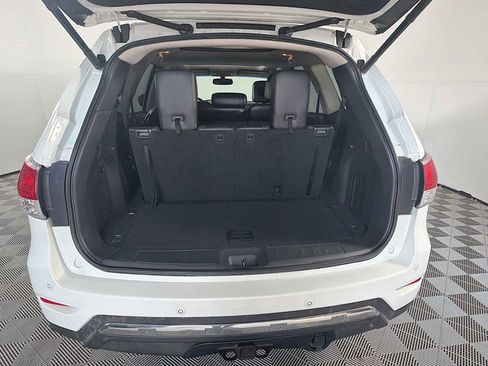 Used 2013 Nissan Pathfinder Platinum w/ Platinum Premium Pkg AWD/4WD image 27