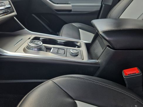 Certified 2023 Ford Explorer XLT w/ Equipment Group 202A image 22