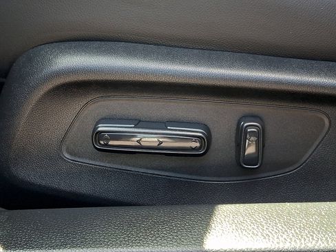Certified 2024 Acura Integra FWD image 24