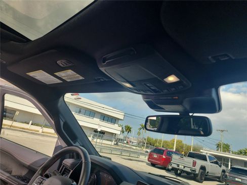 Used 2022 Ford Expedition Max Limited image 29