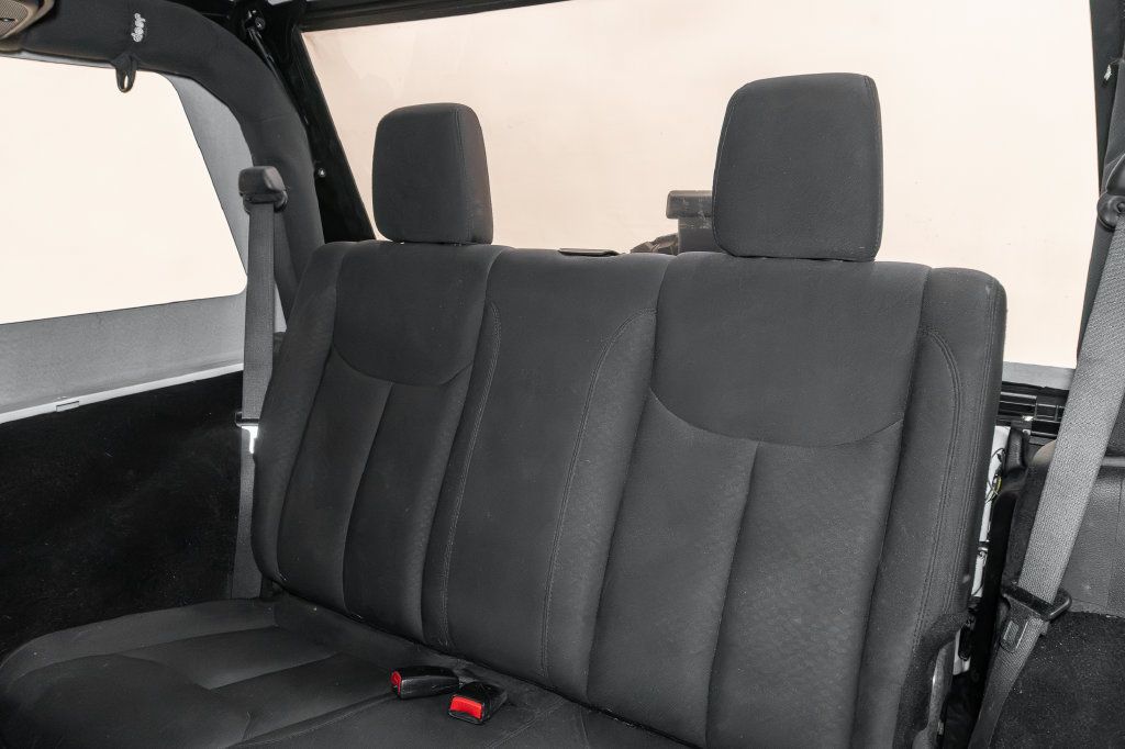 Used 2015 Jeep Wrangler Sport AWD/4WD image 20