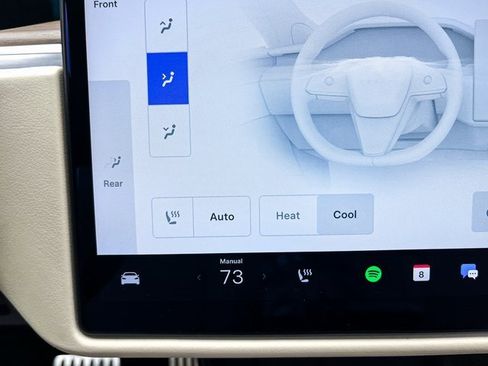 Used 2021 Tesla Model S Plaid image 21