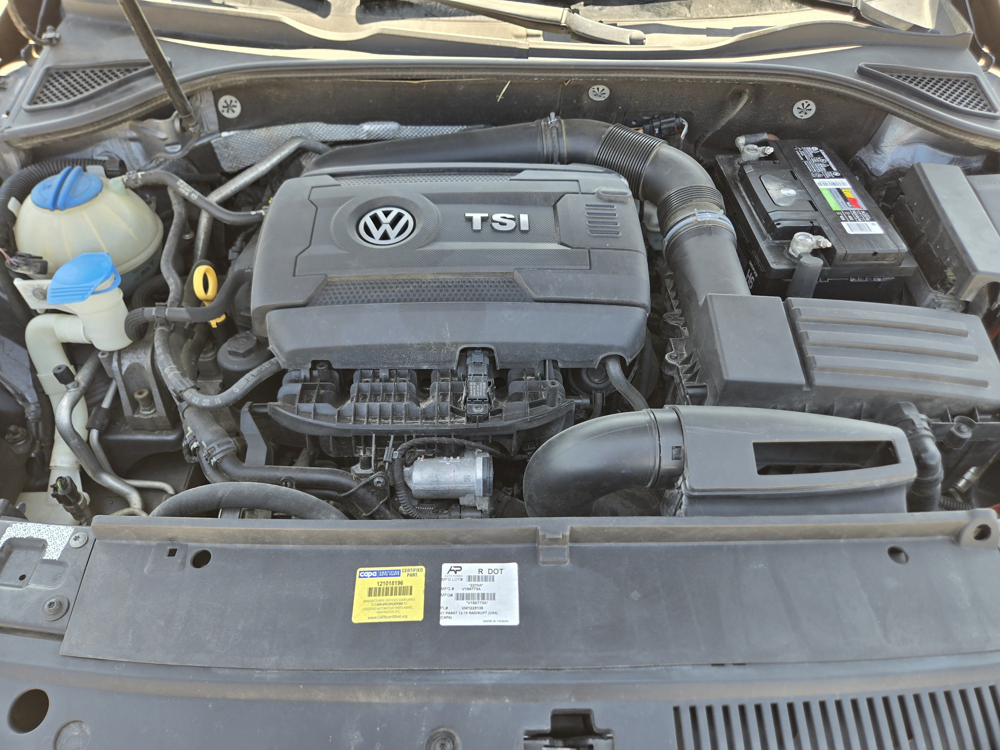Used 2015 Volkswagen Passat 1.8T Limited Edition FWD image 29