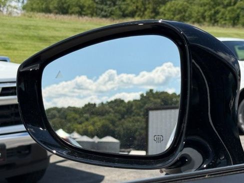 New 2026 Chrysler Pacifica Select image 30