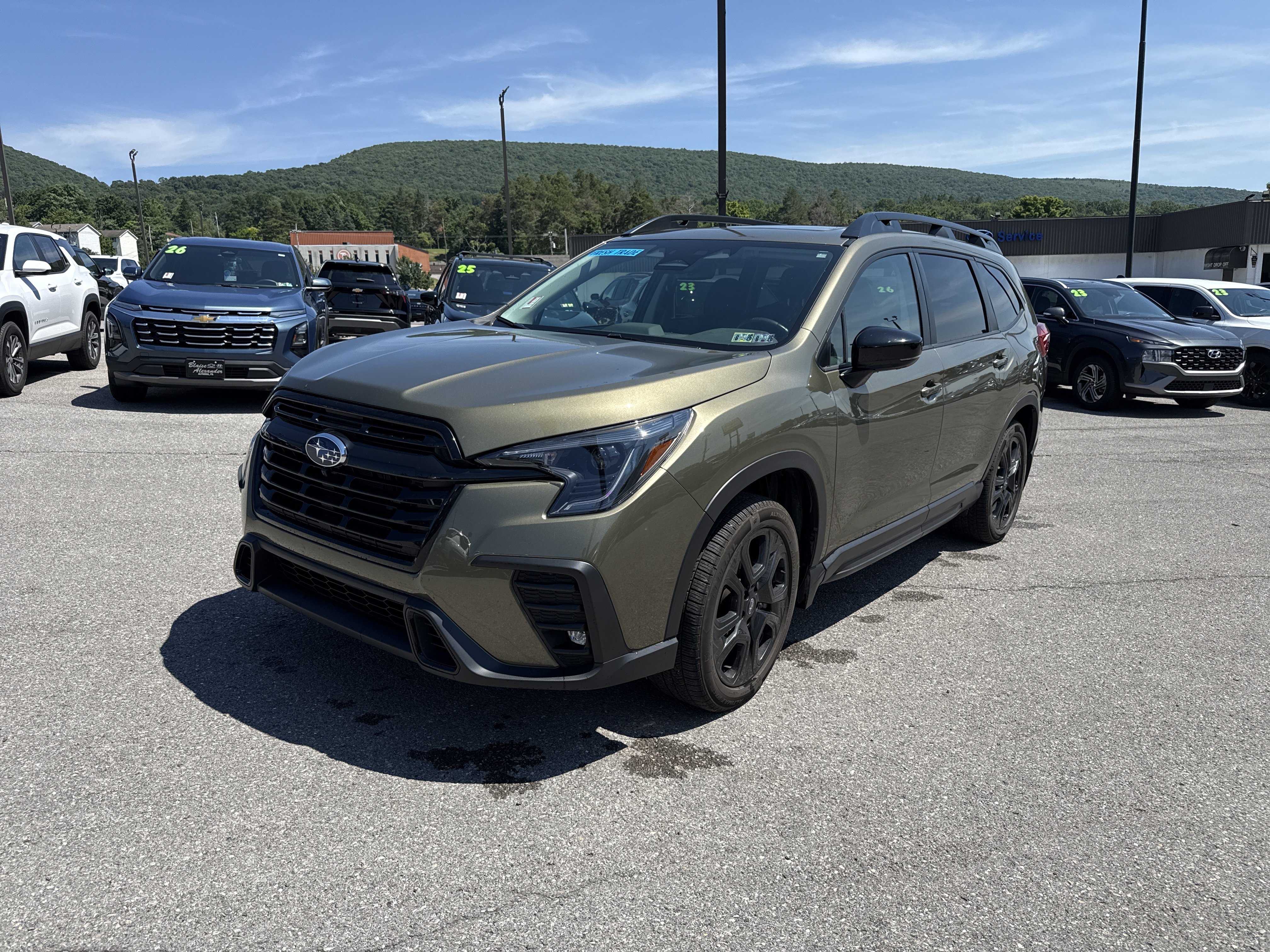 Used 2024 Subaru Ascent Onyx Edition Limited AWD/4WD image 12