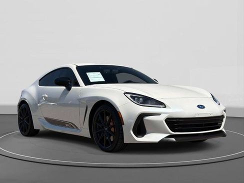 Used 2025 Subaru BRZ tS w/ Popular Package 1 RWD image 4