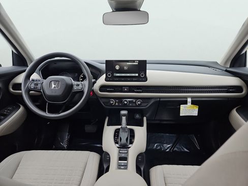 Certified 2025 Honda HR-V LX image 11