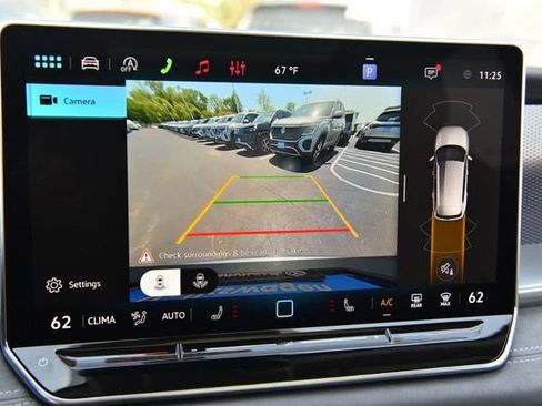 New 2026 Volkswagen Tiguan SE AWD/4WD image 13