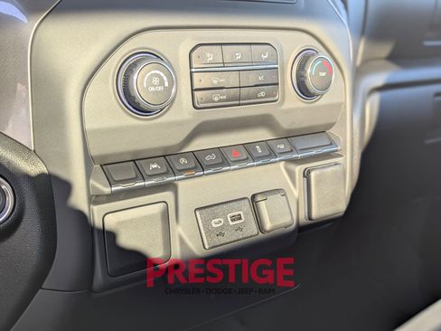 Used 2025 Chevrolet Silverado 1500 Custom w/ Turbomax Blackout Package image 25