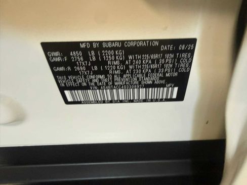 Certified 2025 Subaru Outback Premium w/ Popular Package #1A AWD/4WD image 37