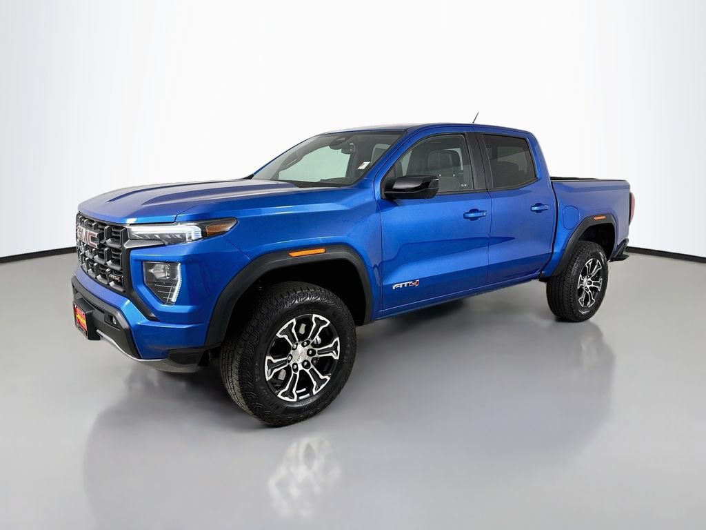 Used 2023 GMC Canyon AT4 w/ AT4 Premium Package AWD/4WD image 3