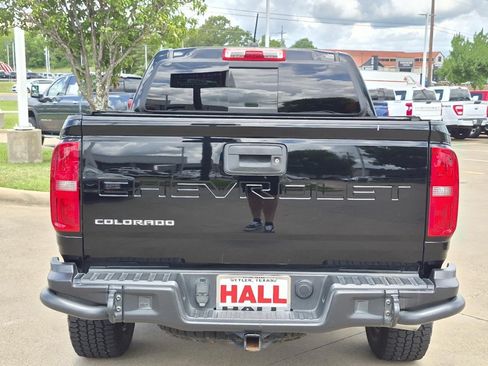 Certified 2022 Chevrolet Colorado ZR2 w/ Colorado ZR2 Bison Edition AWD/4WD image 4
