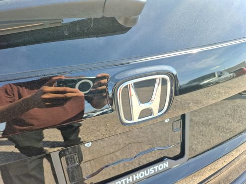 Used 2024 Honda CR-V EX-L image 12