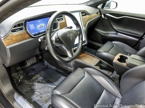 Used 2017 Tesla Model S 75D image 10