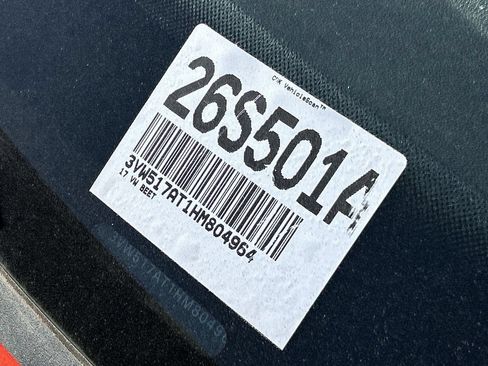 Used 2017 Volkswagen Beetle 1.8T S FWD image 31