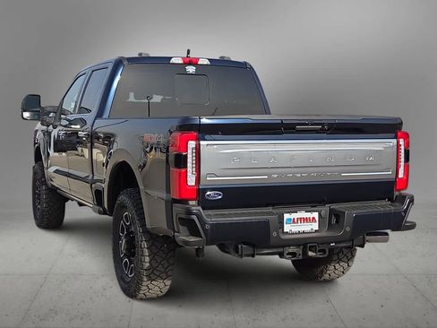 Used 2024 Ford F250 Platinum w/ FX4 Off-Road Package image 7