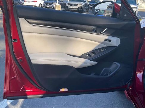 Used 2020 Honda Accord EX-L image 24