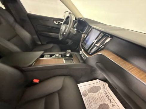 Used 2023 Volvo XC60 B5 Plus w/ Protection Package Premier FWD image 49