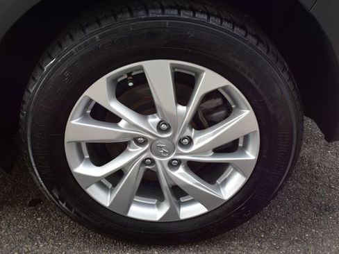 Used 2021 Hyundai Tucson Value w/ Cargo Package image 43