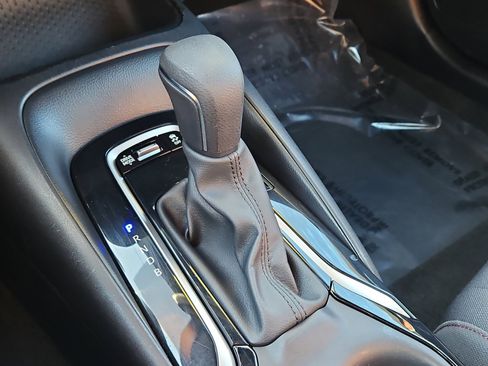 Used 2024 Toyota Corolla SE image 25