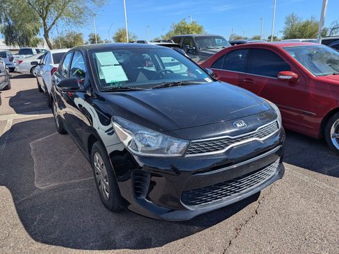 Used 2018 Kia Rio S image 3