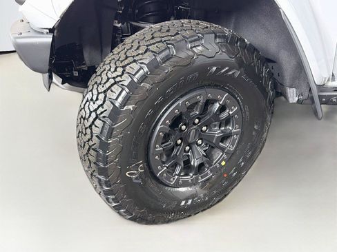 New 2026 Ford Bronco Raptor AWD/4WD image 38