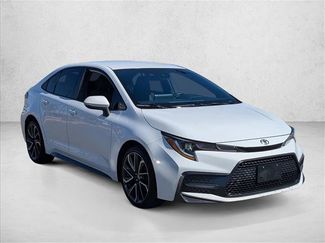 Used 2020 Toyota Corolla SE video 3