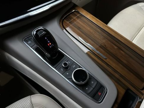 Used 2024 Cadillac Escalade Sport Platinum AWD/4WD image 29