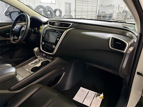 Used 2017 Nissan Murano SL image 12