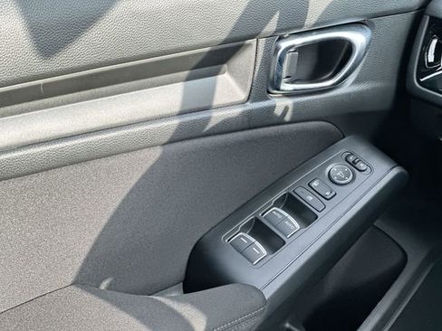 Used 2025 Honda Civic Sport image 17