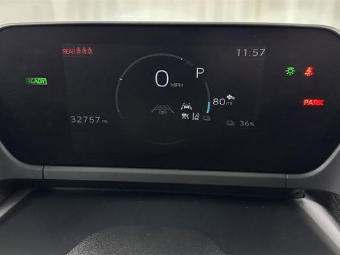 Used 2023 Toyota bZ4X Limited image 24