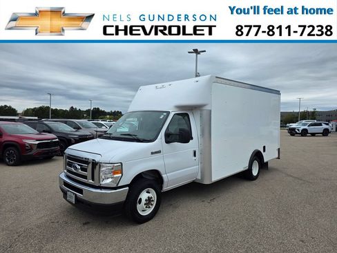 Used 2025 Ford E-350 and Econoline 350 Super Duty w/ Power Equipment Group RWD image 3
