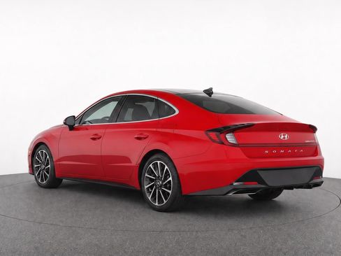 Used 2021 Hyundai Sonata Limited FWD image 3