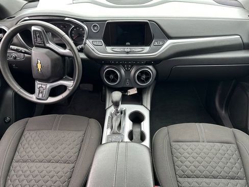 Used 2022 Chevrolet Blazer LT image 18