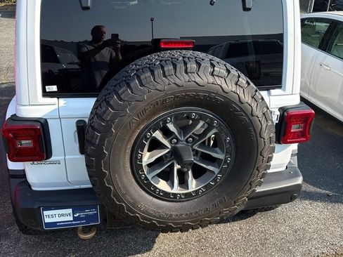 Used 2024 Jeep Wrangler Unlimited Rubicon 392 AWD/4WD image 13
