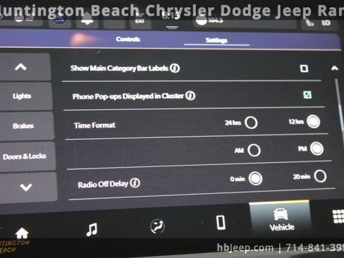 Used 2023 Jeep Compass Limited image 26