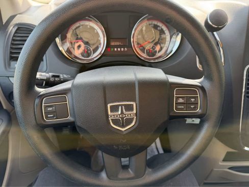 Used 2016 Dodge Grand Caravan American Value Package image 26