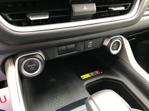 Certified 2024 Toyota Grand Highlander XLE image 21