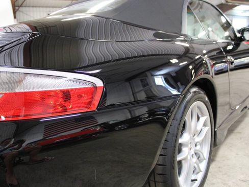 Used 2002 Porsche 911 Cabriolet image 12
