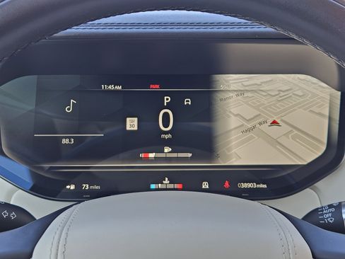 Used 2023 Land Rover Range Rover SE image 17