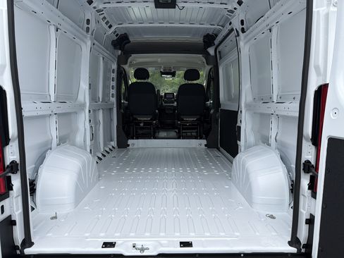 New 2026 RAM ProMaster 2500 w/ Safety Group FWD image 21
