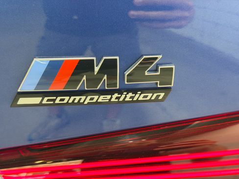 Used 2025 BMW M4 Competition w/ Executive Package RWD image 12
